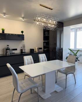 3-к квартира, вторичка, 110м2, 17/17 этаж