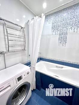 2-к квартира, вторичка, 64м2, 11/16 этаж