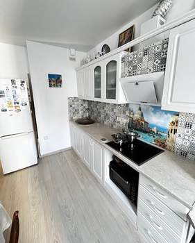 2-к квартира, вторичка, 70м2, 11/20 этаж