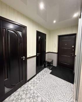 2-к квартира, вторичка, 64м2, 7/18 этаж