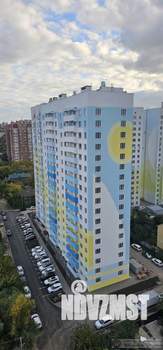 2-к квартира, вторичка, 63м2, 9/17 этаж