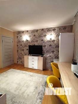 2-к квартира, вторичка, 56м2, 1/10 этаж