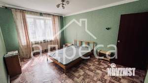 2-к квартира, вторичка, 65м2, 1/3 этаж