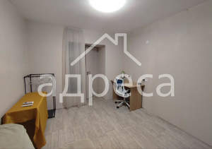 2-к квартира, вторичка, 45м2, 1/4 этаж