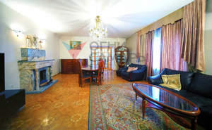 5-к квартира, вторичка, 243м2, 2/5 этаж