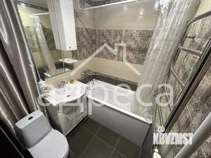 2-к квартира, вторичка, 42м2, 5/5 этаж