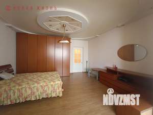 3-к квартира, вторичка, 164м2, 9/10 этаж