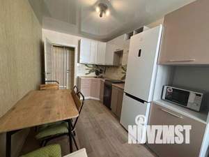 2-к квартира, вторичка, 57м2, 7/10 этаж
