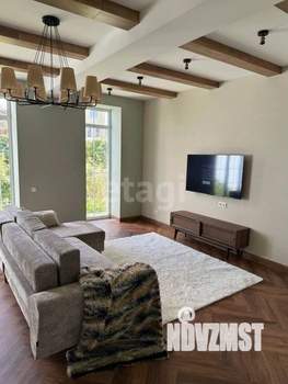 5-к квартира, вторичка, 246м2, 3/3 этаж