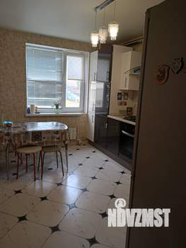 2-к квартира, вторичка, 56м2, 1/3 этаж