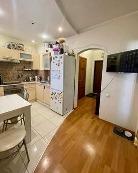 2-к квартира, вторичка, 47м2, 9/16 этаж