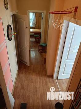 2-к квартира, вторичка, 52м2, 1/4 этаж
