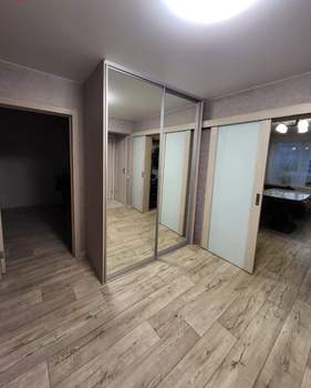 4-к квартира, вторичка, 94м2, 7/9 этаж