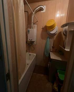 3-к квартира, вторичка, 69м2, 1/5 этаж